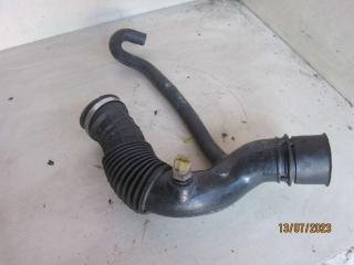 патрубок воздушного фильтра Renault Megane 1 поколение 1997, 1.6 л., бензин, МКПП, хетчбэк 5 дв., 7700866642