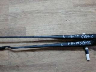 щеткодержатель (поводок стеклоочистителя, дворник) Renault Scenic 1 поколение 1997, 1.9 л., дизель, МКПП