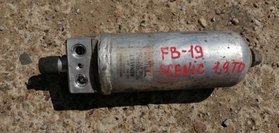 осушитель кондиционера Renault Scenic 1 поколение 1997, 1.9 л., дизель, МКПП - фото №1