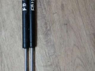 амортизатор крышки багажника (3-5 двери) Renault Espace 3 поколение 1999, 2.2 л., дизель, МКПП, минивэн