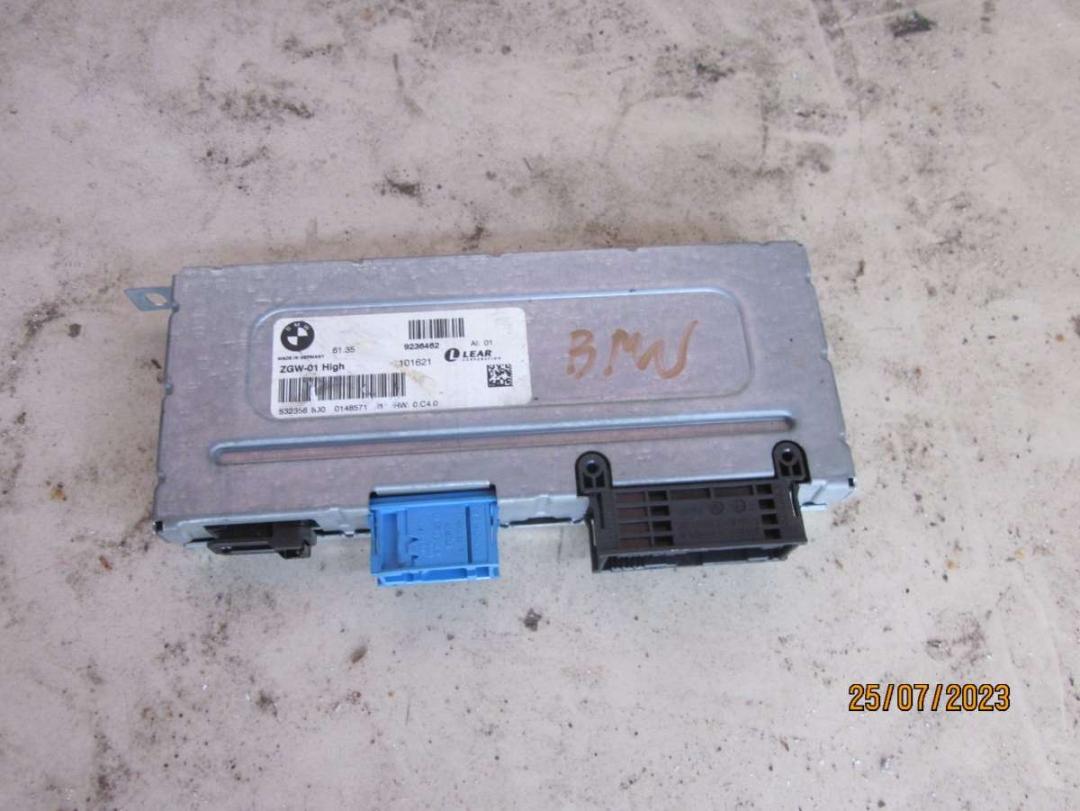 блок управления ZGW BMW 5 серия F07/F10/F11 2010, 3.0 л., дизель, седан, 9236462 - фото №1