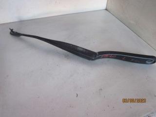 щеткодержатель (поводок стеклоочистителя, дворник) BMW 5 серия F07/F10/F11 2010, 3.0 л., дизель, седан