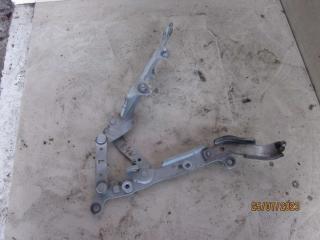 петля капота левая BMW 5 серия F07/F10/F11 2010, 3.0 л., дизель, АКПП, седан