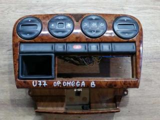 блок управления печки / климат-контроля Opel Omega B 1998, 2.0 л., бензин, МКПП, седан