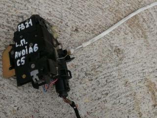 замок двери передней левой Audi A6 4B/C5 1999, 2.8 л., бензин, АКПП, седан