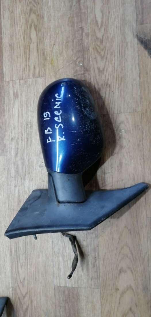 зеркало наружное правое Renault Scenic 1 поколение 1997, 1.9 л., дизель, МКПП - фото №1