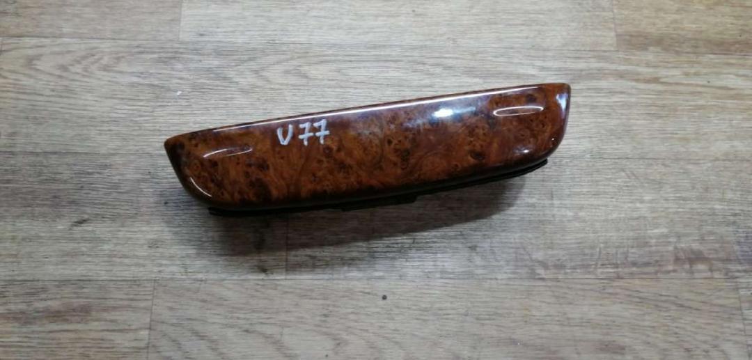 пепельница Opel Omega B 1998, 2.0 л., бензин, МКПП, седан - фото №1