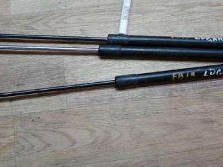 амортизатор крышки багажника (3-5 двери) Dacia Logan 1 2014, 0.9 л., бензин, МКПП, универсал