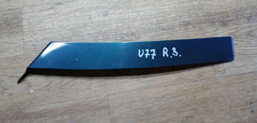 молдинг крыла заднего правого Opel Omega B 1998, 2.0 л., бензин, МКПП, седан - фото №1