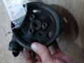 насос гидроусилителя руля Volkswagen Bora 1 поколение 2001, 2.3 л., бензин, МКПП, универсал - фото №2