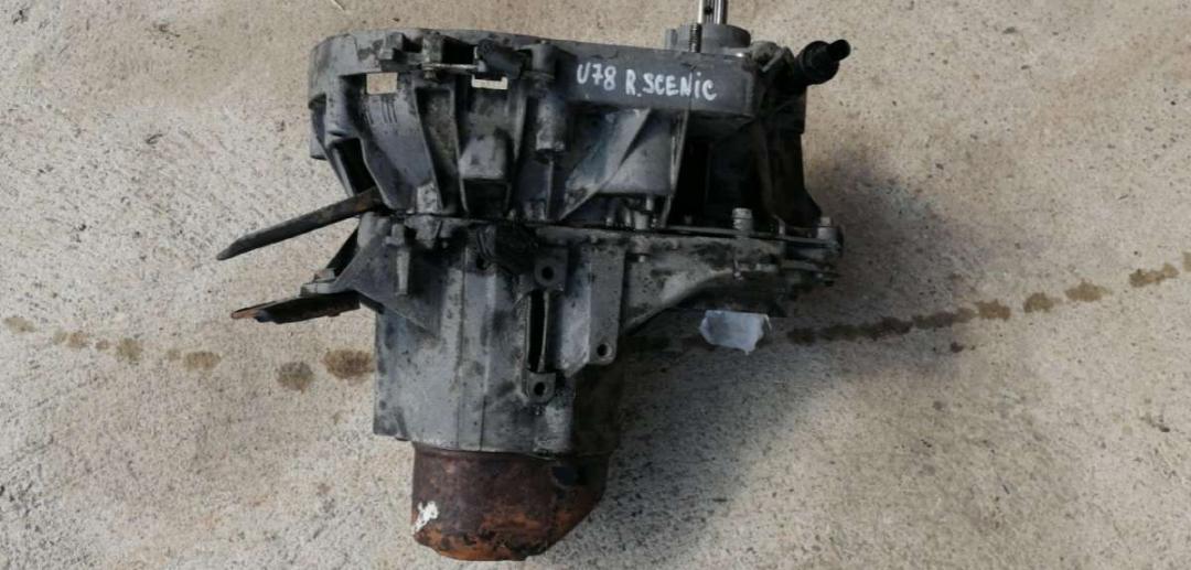 КПП механическая (МКПП) Renault Scenic 1 поколение 1998, 2.0 л., бензин, МКПП, минивэн - фото №1