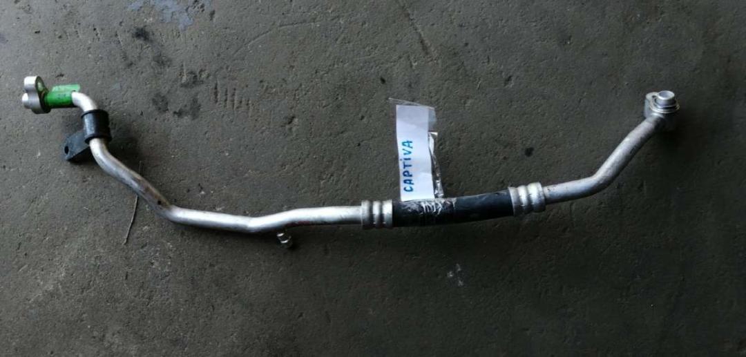трубка кондиционера Chevrolet Captiva 1 поколение 2008 - фото №1