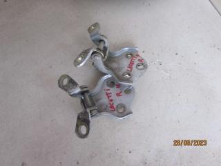 петля двери Chevrolet Lacetti 1 поколение 2005