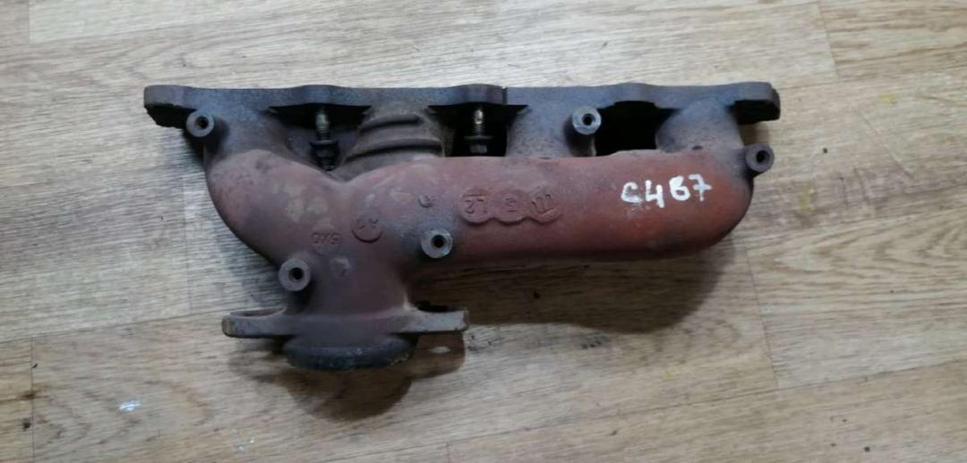 коллектор выпускной Citroen Xantia 1 поколение 1996, 1.8 л., бензин, МКПП, хетчбэк 5 дв. - фото №1