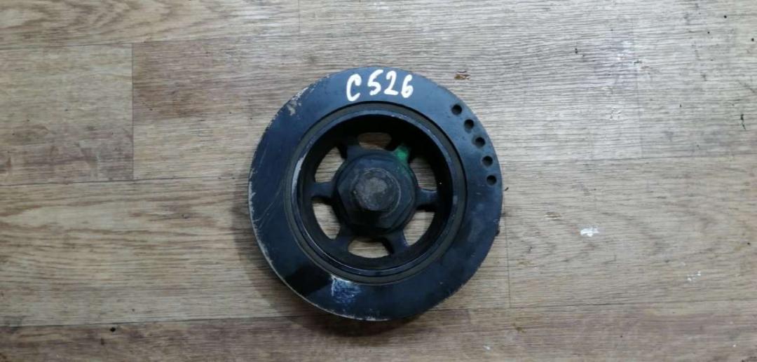 шкив коленвала Volkswagen Bora 1 поколение 2001, 2.3 л., бензин, МКПП, универсал - фото №1