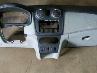 панель передняя салона (торпедо) Dacia Logan 1 2014, 0.9 л., бензин, МКПП, универсал