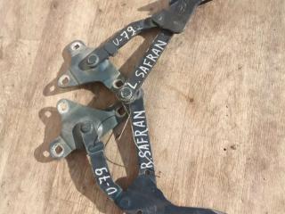 петля капота Renault Safrane 1 поколение 1995, 2.0 л., бензин, хетчбэк 5 дв.