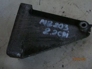 кронштейн двигателя Mercedes-Benz C-Класс W203/S203/CL203 [рестайлинг] 2006, 2.2 л., дизель, МКПП