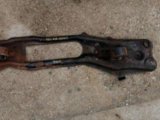 балка подвески передняя (подрамник) Kia Sephia 1 поколение [рестайлинг] 1998, 1.5 л., бензин, АКПП, хетчбэк 5 дв.