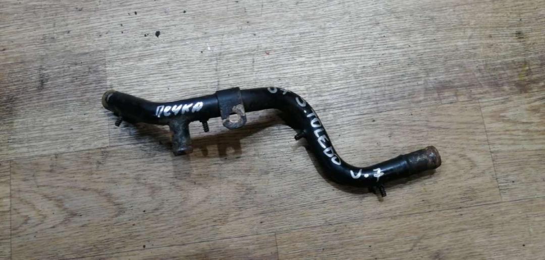 трубка охлаждающей жидкости SEAT Toledo 1 поколение 1992, 2.0 л., бензин, МКПП, хетчбэк 5 дв. - фото №1