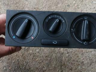 блок управления печки / климат-контроля Volkswagen Golf 4 поколение 2000