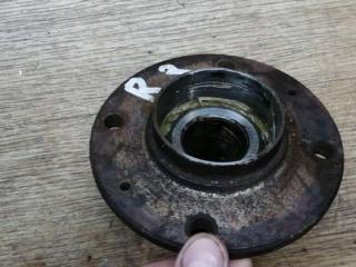 ступица задняя правая Citroen Xantia 1 поколение 1995