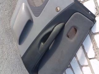 обшивка двери задняя правая Mazda 323 BJ [рестайлинг] 2002, 1.3 л., бензин, МКПП, хетчбэк 5 дв.