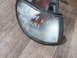 поворотник правый Nissan Sunny N14 1992, 1.6 л., бензин, седан