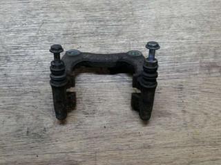 скоба суппорта Volkswagen Golf 4 поколение 2000