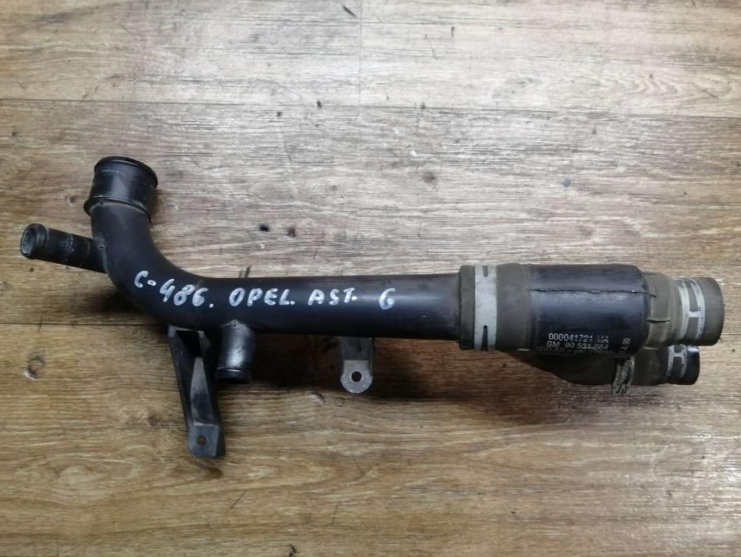 трубка охлаждающей жидкости Opel Vectra B 1998, 1.8 л., бензин, МКПП, универсал - фото №1