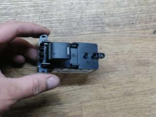 кнопка стеклоподъемника заднего правого Honda Civic 9 поколение 2013, 2.2 л., дизель, МКПП, хетчбэк 5 дв.