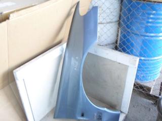 крыло переднее правое Peugeot 406 1 поколение [рестайлинг] 2000