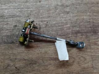 ограничитель открывания двери Renault Scenic 1 поколение 1998