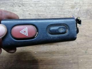 кнопка аварийной сигнализации Renault Laguna 1 поколение 1997, 2.2 л., дизель, МКПП, хетчбэк 5 дв.