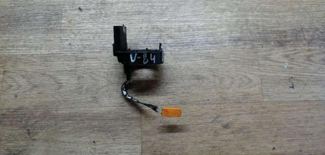 шлейф руля Renault Laguna 1 поколение 1997, 2.2 л., дизель, МКПП, хетчбэк 5 дв. - фото №1