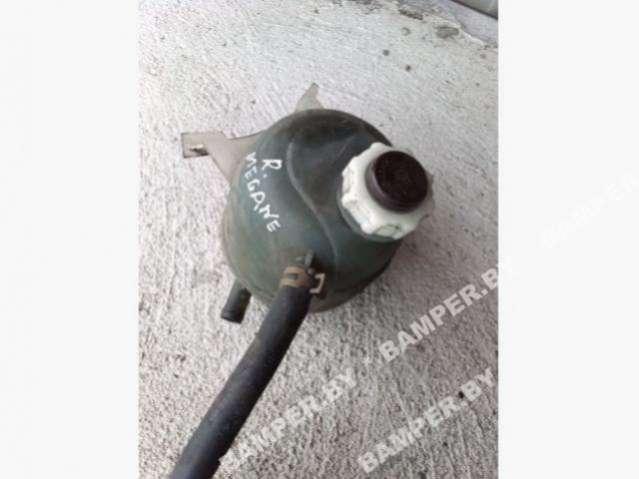 бачок расширительный Renault Scenic 1 поколение 1998, 1.9 л., дизель - фото №1