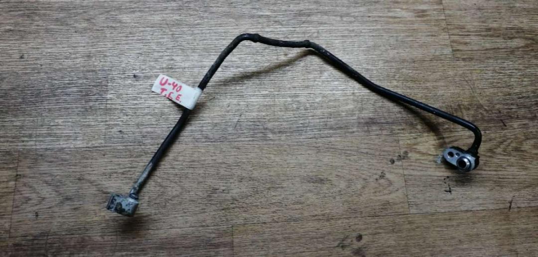 трубка кондиционера Toyota Carina T190 1995, 1.6 л., бензин, МКПП, седан - фото №1