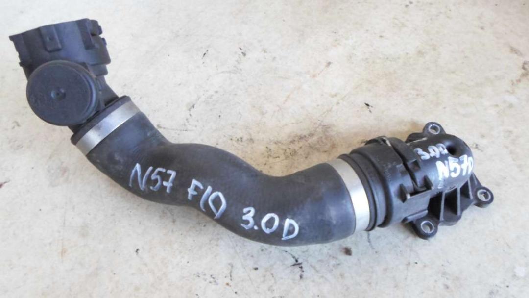 патрубок (трубопровод, шланг) BMW 5 серия F07/F10/F11 2010, 3.0 л., дизель, седан - фото №1