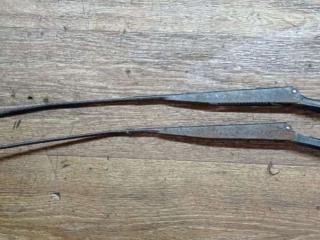 щеткодержатель (поводок стеклоочистителя, дворник) Fiat Bravo 1 поколение 1998, 1.4 л., бензин, МКПП, хетчбэк 5 дв.