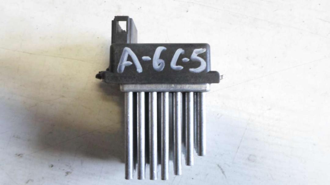 сопротивление печки Audi A6 4B/C5 1998 - фото №1