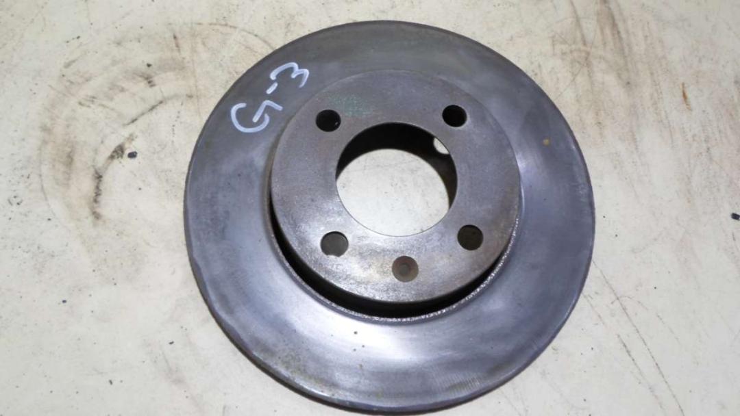 диск тормозной передний Volkswagen Golf 3 поколение 1996 - фото №1