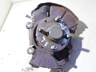 кулак задний левый Mazda 323 BJ 2001