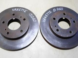 диск тормозной передний Nissan Vanette C23 1997