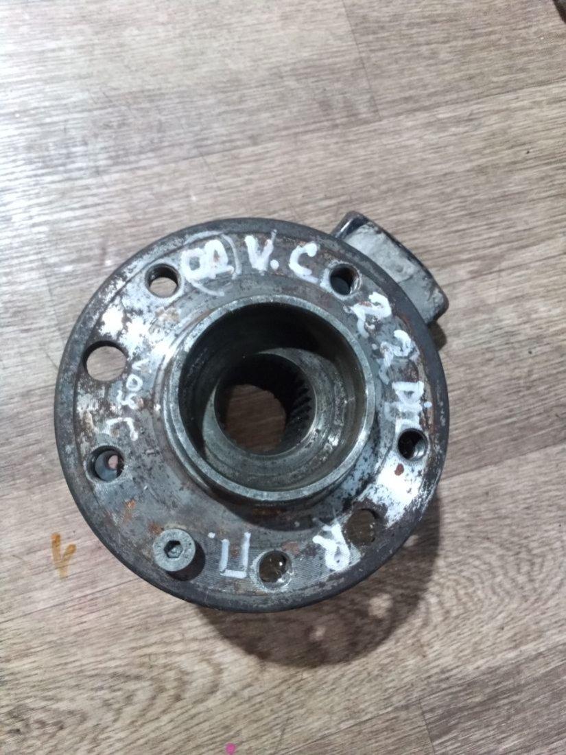 ступица передняя Opel Vectra C 2004, 2.2 л., бензин, МКПП, седан - фото №1