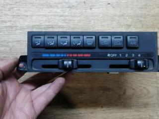 блок управления печки / климат-контроля Mazda 323 BJ 1998, 1.8 л., бензин, МКПП, хетчбэк 5 дв.