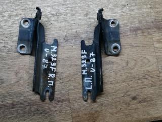 петля капота Mazda 323 BJ 1998, 1.8 л., бензин, МКПП, хетчбэк 5 дв.