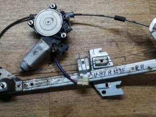 стеклоподъемник передний правый Mazda 323 BJ 1998, 1.8 л., бензин, МКПП, хетчбэк 5 дв.