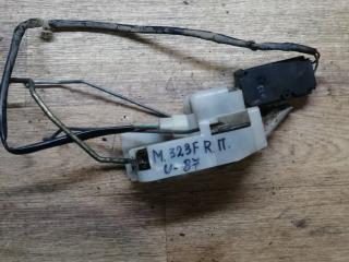 замок двери передней правой Mazda 323 BJ 1998, 1.8 л., бензин, МКПП, хетчбэк 5 дв.