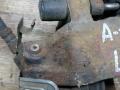 суппорт передний левый Audi 100 C3 1987 - фото №3
