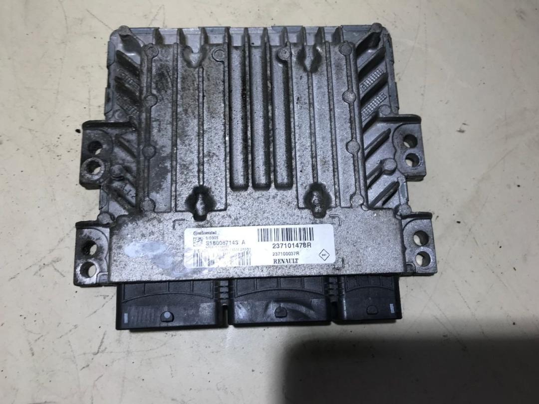 блок управления двигателем Renault Laguna 3 поколение 2011, 1.5 л., дизель, хетчбэк 5 дв. - фото №1